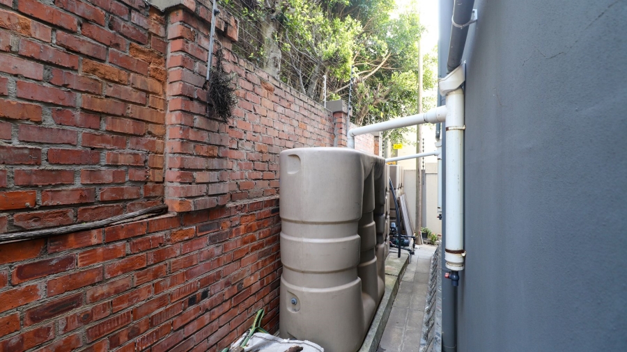 5 Bedroom Property for Sale in Humerail Eastern Cape